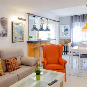 Apartment Mezquita Apart. With Free Parking, Cordoba